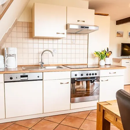 Apartment Boddenbrise Born